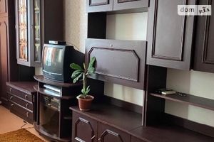 Сдается в аренду 3-комнатная квартира 64 кв. м в Ровно