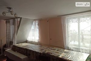 Продается дом на 2 этажа 100 кв. м с мансардой