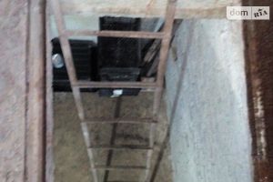 Продається бокс в гаражному комплексі під легкове авто на 24 кв. м