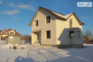 Продается дом на 2 этажа 136 кв. м с балконом