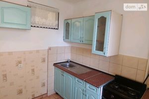 Сдается в аренду 1-комнатная квартира 35 кв. м в Ужгороде