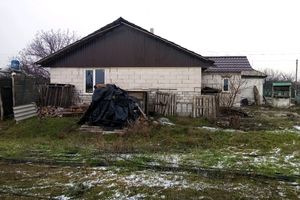 Продається одноповерховий будинок 90 кв. м с басейном