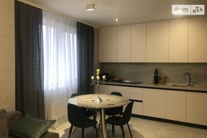 Продается 3-комнатная квартира 84 кв. м в Одессе