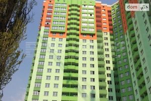 Продается 3-комнатная квартира 82.2 кв. м в Киеве