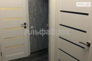 Здається в оренду 1-кімнатна квартира 34 кв. м у Києві