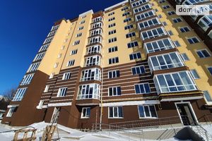 Продається 2-кімнатна квартира 76.83 кв. м у Хмельницькому
