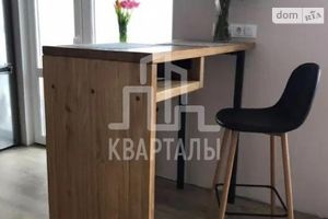 Здається в оренду 1-кімнатна квартира 37 кв. м у Києві
