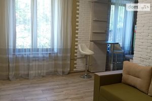 Сдается в аренду 2-комнатная квартира 55 кв. м в Запорожье