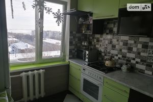 Продается 1-комнатная квартира 30 кв. м в Ровно