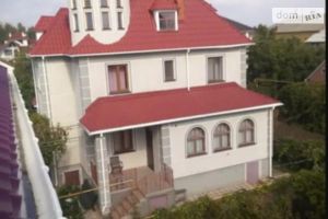 Продається будинок 2 поверховий 250 кв. м з каміном
