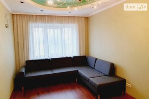 Сдается в аренду 2-комнатная квартира 50 кв. м в Черновцах