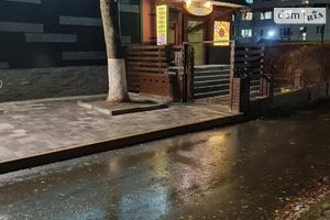 Здається в оренду кафе, бар, ресторан 109 кв. м в 1-поверховій будівлі