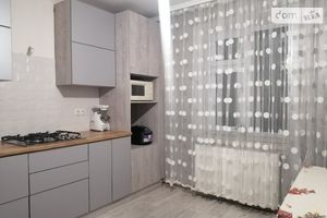Продается 2-комнатная квартира 64 кв. м в Тернополе
