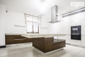Сдается в аренду 7-комнатная квартира 430 кв. м в Киеве