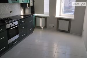 Продається 3-кімнатна квартира 90 кв. м у Тернополі