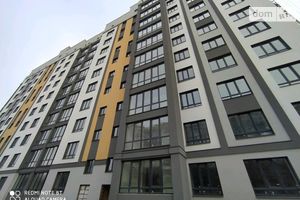 Продається 2-кімнатна квартира 70 кв. м у Хмельницькому