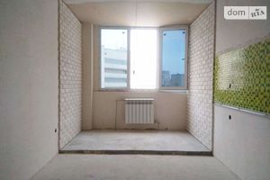 Продается 2-комнатная квартира 65 кв. м в Херсоне