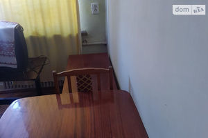 Здається в оренду кімната 44 кв. м у Тернополі
