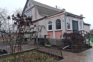 Продается одноэтажный дом 129 кв. м с садом