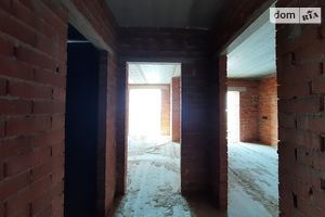 Продается 1-комнатная квартира 38.9 кв. м в Ивано-Франковске