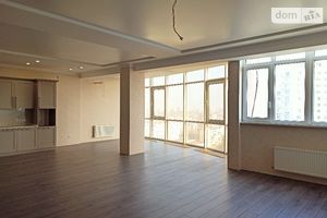 Продается 3-комнатная квартира 189 кв. м в Одессе