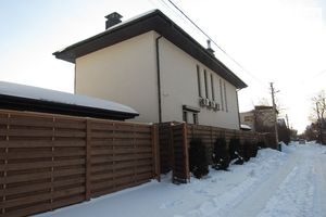 Продається будинок 2 поверховий 160 кв. м з подвалом