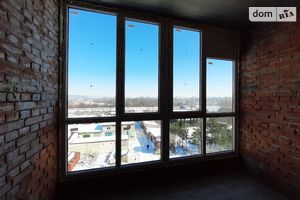 Продається 1-кімнатна квартира 43.1 кв. м у Івано-Франківську