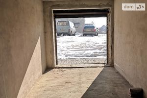 Продается бокс в гаражном комплексе под легковое авто на 19.1 кв. м