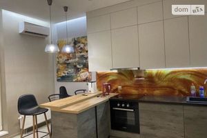 Сдается в аренду 3-комнатная квартира 74 кв. м в Киеве