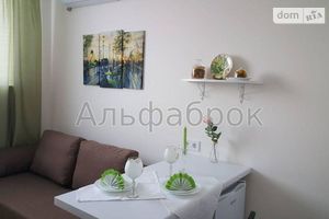 Сдается в аренду 1-комнатная квартира 18 кв. м в Киеве