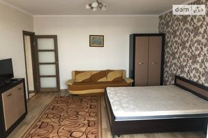 Здається в оренду 1-кімнатна квартира 57 кв. м у Луцьку
