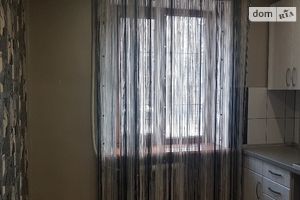 Продается 2-комнатная квартира 42 кв. м в Кривом Роге