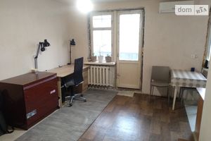 Продається 2-кімнатна квартира 43 кв. м у Харкові
