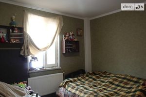Продается дом на 2 этажа 200 кв. м с садом