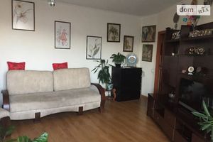 Продається 2-кімнатна квартира 65 кв. м у Тернополі