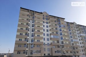 Продається 3-кімнатна квартира 90.6 кв. м у Івано-Франківську
