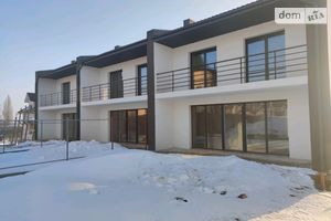 Продается часть дома 180 кв. м с участком