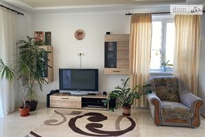 Продається 4-кімнатна квартира 115 кв. м у Вінниці