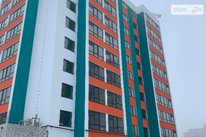 Продається 2-кімнатна квартира 63.2 кв. м у Чернігові