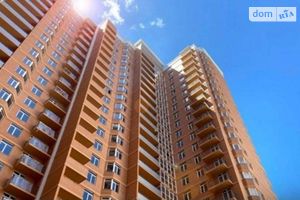 Продается 3-комнатная квартира 99.5 кв. м в Одессе
