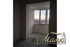 Продается 2-комнатная квартира 50 кв. м в Запорожье