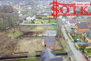 Продається будинок 2 поверховий 135 кв. м з бесідкою