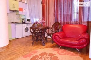 Продається 1-кімнатна квартира 24 кв. м у Дніпрі