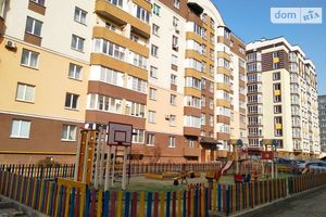 Продається 1-кімнатна квартира 40.2 кв. м у Хмельницькому