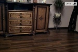 Продається 3-кімнатна квартира 64 кв. м у Тернополі
