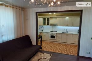 Продается 3-комнатная квартира 65 кв. м в Светловодске