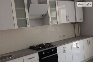 Продается 1-комнатная квартира 42 кв. м в Тернополе