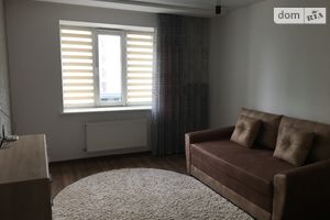 Сдается в аренду 1-комнатная квартира 40 кв. м в Ровно