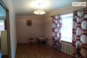 Продається 2-кімнатна квартира 42 кв. м у Херсоні
