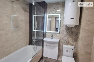 Продается 2-комнатная квартира 55 кв. м в Днепре